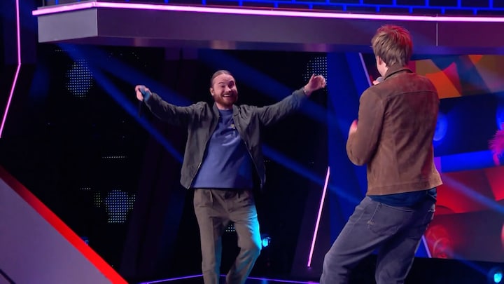 Donnie en Lex Uiting zingen hun versie van ‘Noodgeval’