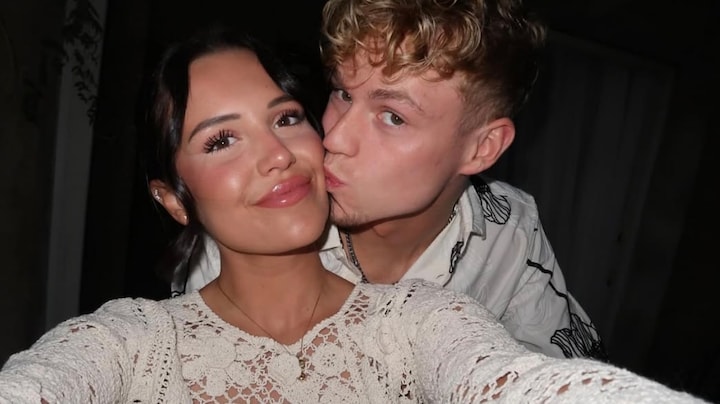 Oud-kandidaten wachten Floris op na vertrek uit de loods van De Bondgenoten