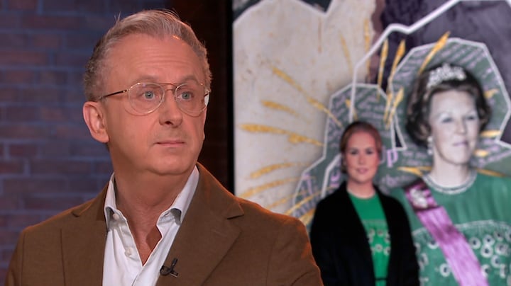 Prinses Beatrix verbrandt regelmatig 'intieme kleding' in de tuin