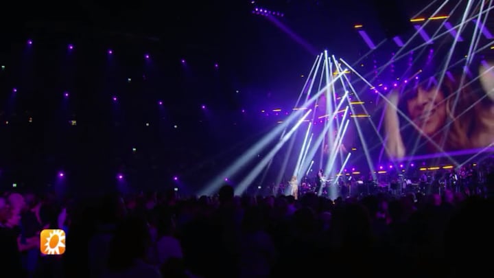 Trijntje Oosterhuis genoot met volle teugen van jubileumconcert