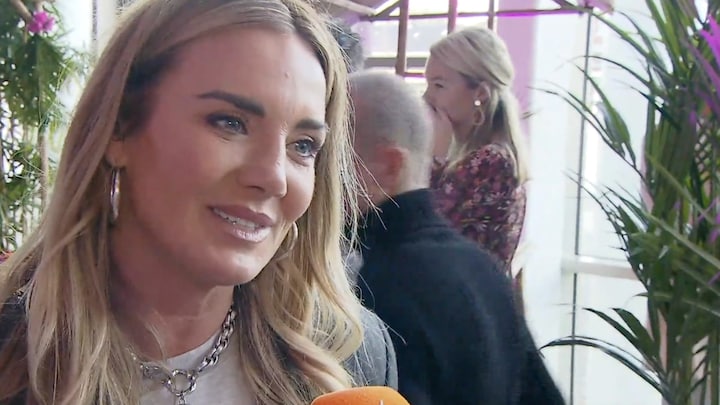 Monique Westenberg dankbaar dat relatie tussen André Hazes en Roxeanne is hersteld: 'Kerst vieren samen'