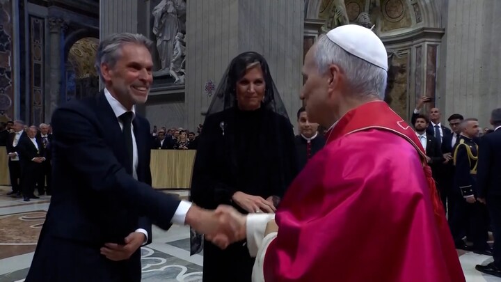 In beeld: inauguratie paus Leo XIV, Máxima en Schoof ook aanwezig