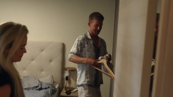 Mexx nerveus voor eerste nacht bij Thomas in B&B Vol Liefde
