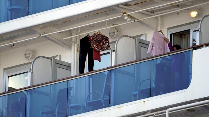 Nederlander (71) laat quarantaine op cruiseschip Japan zien