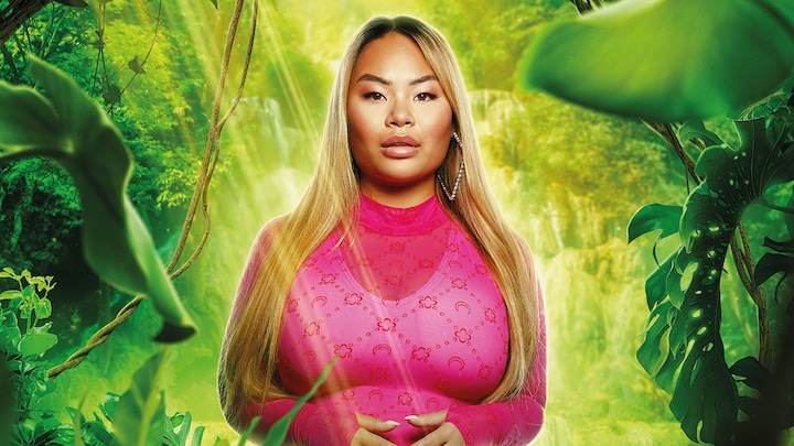 Lena uit Echte Meisjes vindt nieuwe vriend in de jungle
