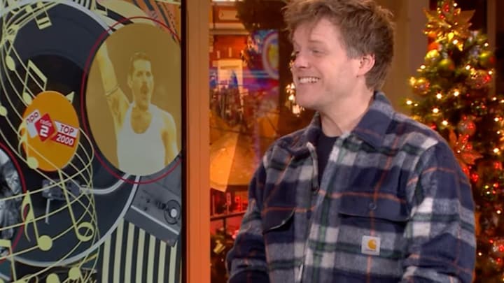Lex verovert plek in Top 2000 met eigen nummer: ‘Best hoog’ 