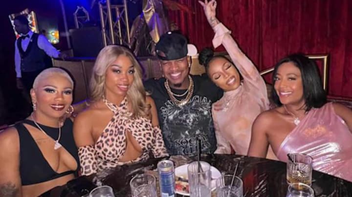 Zó onderhoudt Ne-Yo zijn polyamoureuze liefdesleven