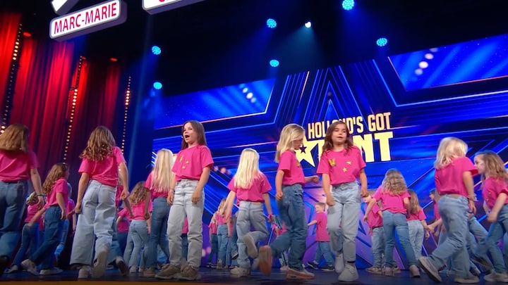  De 86 V-kids kinderkoor kids bouwen een feestje bij Holland’s Got Talent