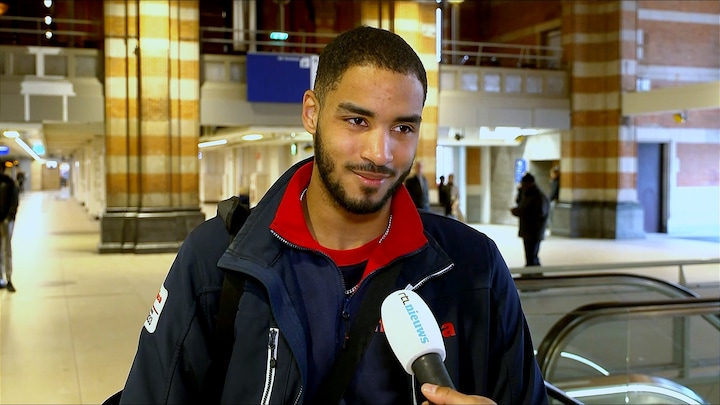 Reizigers gestrand op Amsterdam Centraal: 'App gaf aan dat de trein reed'