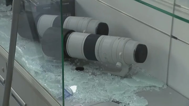 Gewelddadige overval op camerawinkel stat op beeld