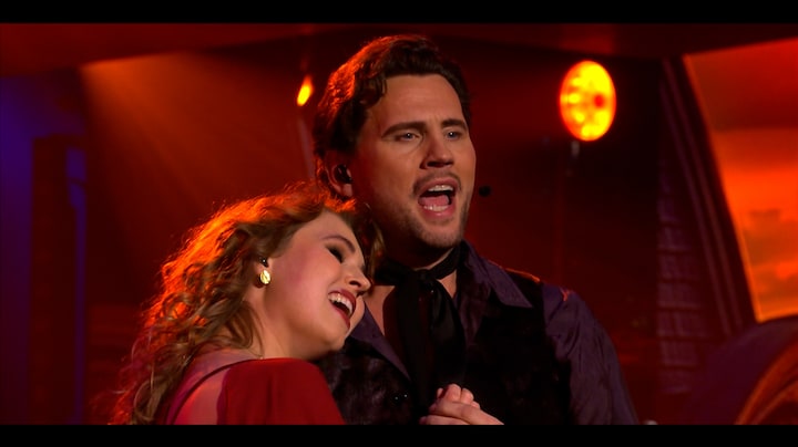 Bouke Scholten en Tessa Sunniva schitteren met klassieker uit Moulin Rouge