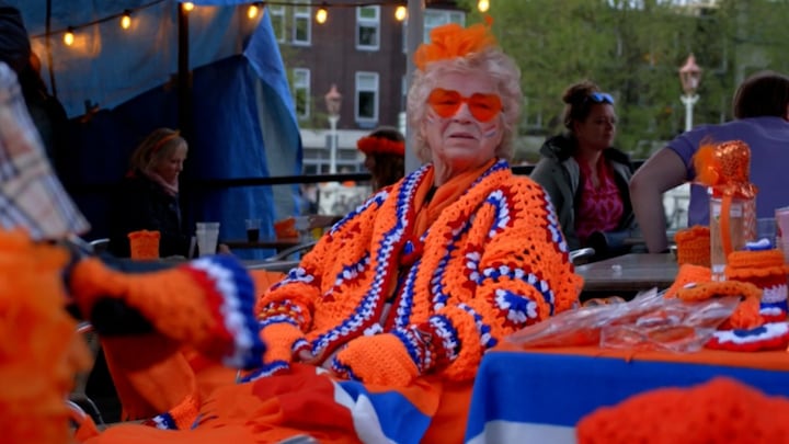 Geen fan van de koning, wel van Koningsdag: 'Gratis vrije dag'