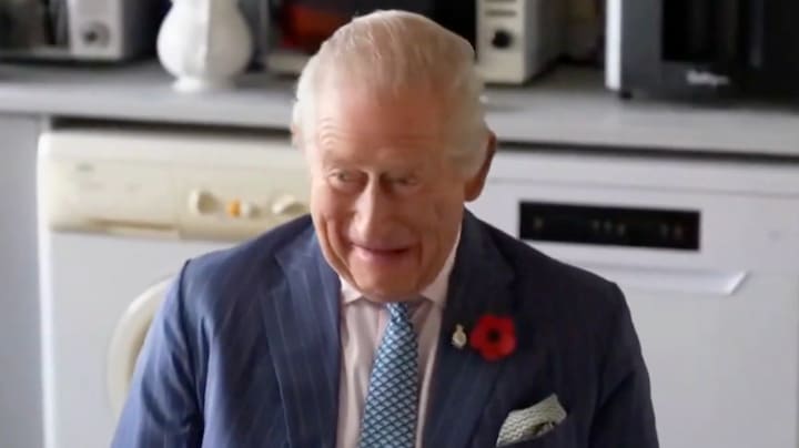 Steun voor Britse monarchie keldert naar dieptepunt