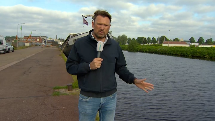Verslaggever over gevonden auto: 'Het is wachten op identificatie van de lichamen'