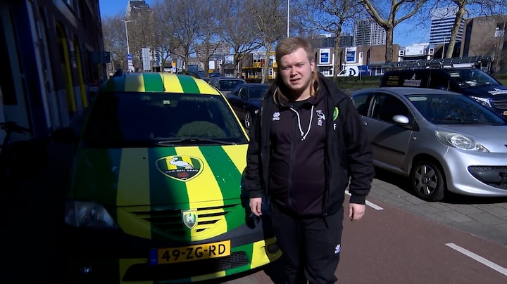 De ooievaar: ooit brandmerk voor dieven, nu trots ADO-symbool