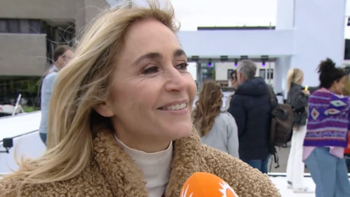 Wendy van Dijk breekt met moeder-dochtertraditie door rol in The Passion 