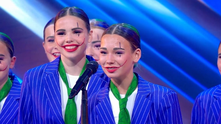 Joker-dansers 2LOUD in tranen na zenuwslopende juryuitslag
