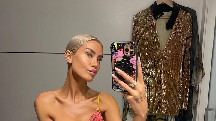 Jaimie Vaes showt vol trots afgetraind lijf aan volgers