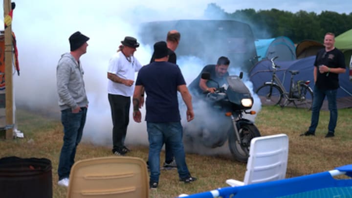 Hier mag (bijna) alles: zo gaat het eraan toe op de TT-campings bij Assen