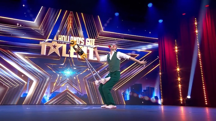 Daniel en zijn robot toveren wederom een lach op ieders gezicht met kwalificatieact