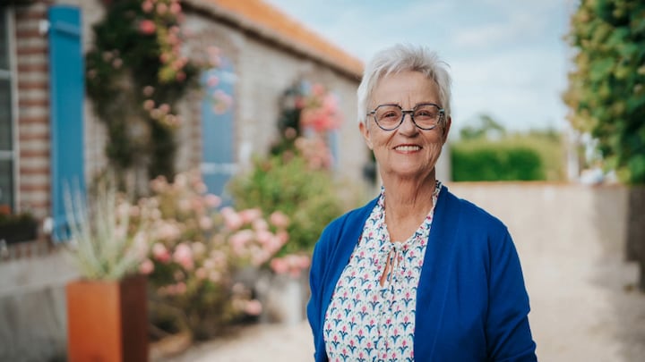 Ook te koop-bord in tuin van Magda uit B&B Vol Liefde?: 'Weer weggehaald'