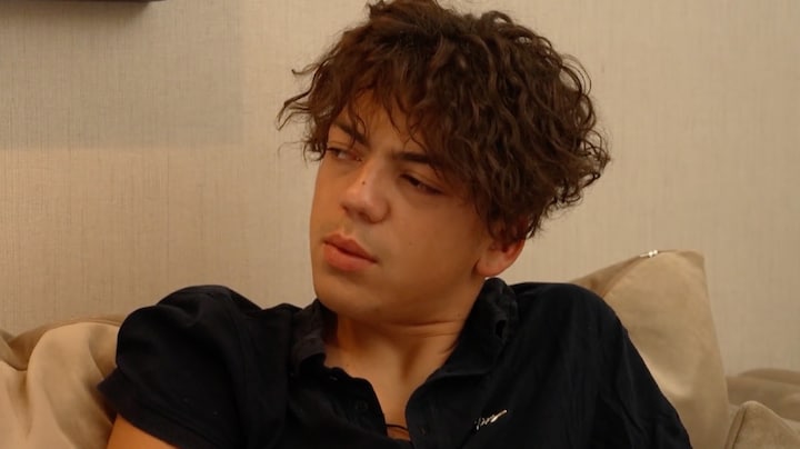 Nino fikt bijna twee keer het huis af in Andy en Melisa: 'Gas aan laten staan'