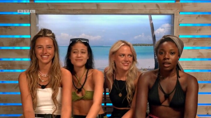 Dames gaan undercover in villa: ‘Er is iets aan de hand’
