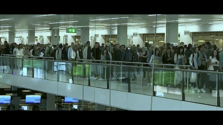 Attentie vakantieganger, stilstaan niet toegestaan