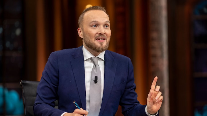 Billboard van LUBACH langs de snelweg: ‘Het landsbelang boven Dilansbelang’