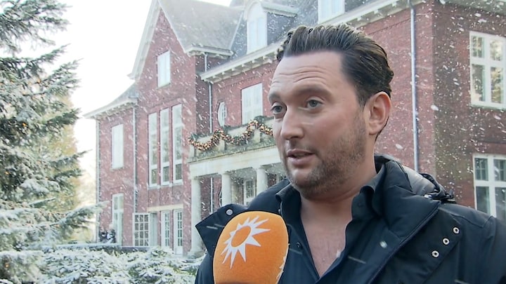 Tino Martin viert 'de mooiste tijd van het jaar' in nieuwe kerstsingle