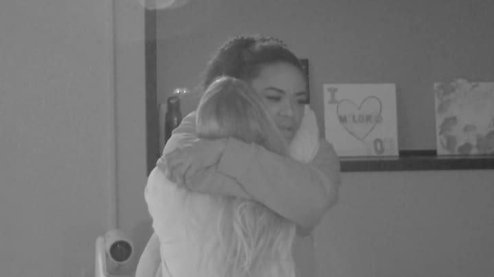 Daisy zoekt troots bij Fatima in De Bondgenoten: 'Voel me echt alleen'