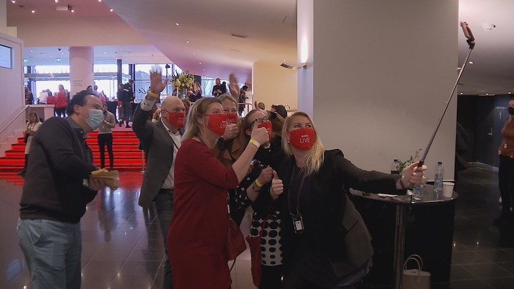 Met 500 man in een theater? Eerste proefevenement van start