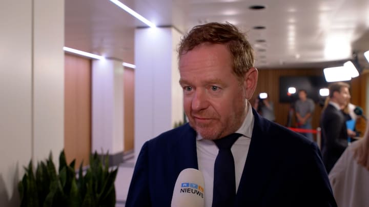 Van Weel na incident bij vliegveld Leipzig: 'In Nederland geen drones met explosieven aangetroffen'