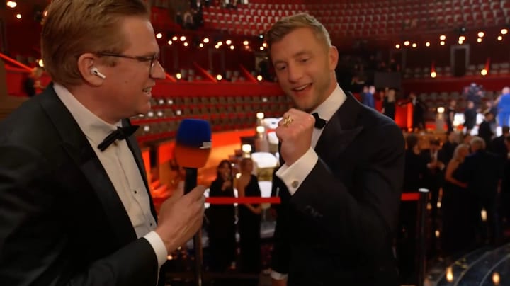 Jan Versteegh reageert op winnen Gouden Televizier-Ring: ‘Ik weet niet wat ik meemaak’