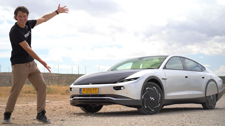 Nederlandse zonneauto is klaar: is Lightyear het nieuwe Tesla?