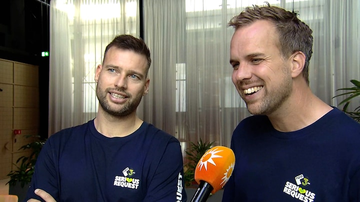 Deze 3FM-dj's sluiten zich op in Glazen Huis voor goede doel