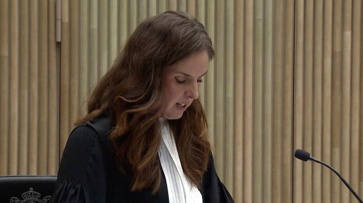 Honderden persoonsgegevens belandden bij criminelen, OM verdenkt Amsterdamse ambtenaar: 'Heel bijzondere zaak'