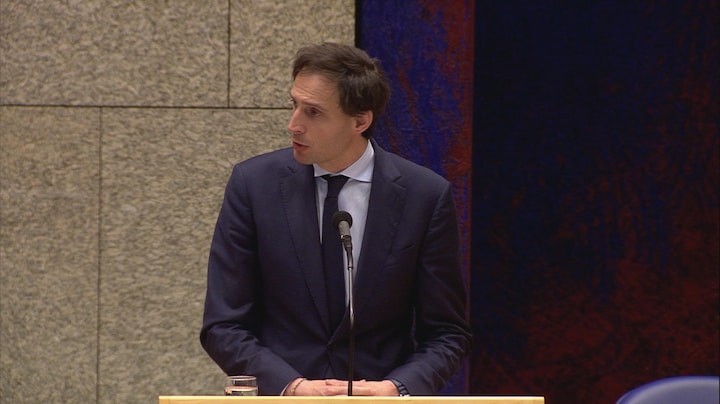 Minister Hoekstra: 'Onvoorstelbaar en verschrikkelijk nieuws'