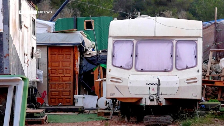 Ibiza vol met toeristen, maar voor bewoners zelf is geen huis te krijgen