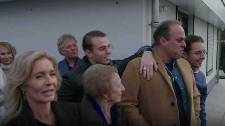 Frans Bauer in tranen op verjaardag in nieuwe aflevering De Bauers