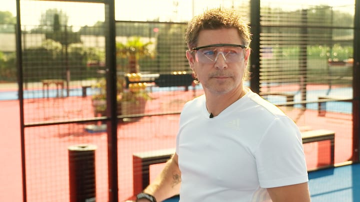 Oogletsel door padel komt vaak voor: 'Het oog kan zelfs scheuren'