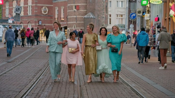 Echte Gooische Moeders krijgen 'speciale rol' op bruiloft Leslie Keijzer 