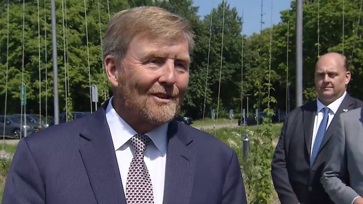 Koning Willem-Alexander prijst Amalia na val: 'Ondanks immense pijn bleef ze stoer'
