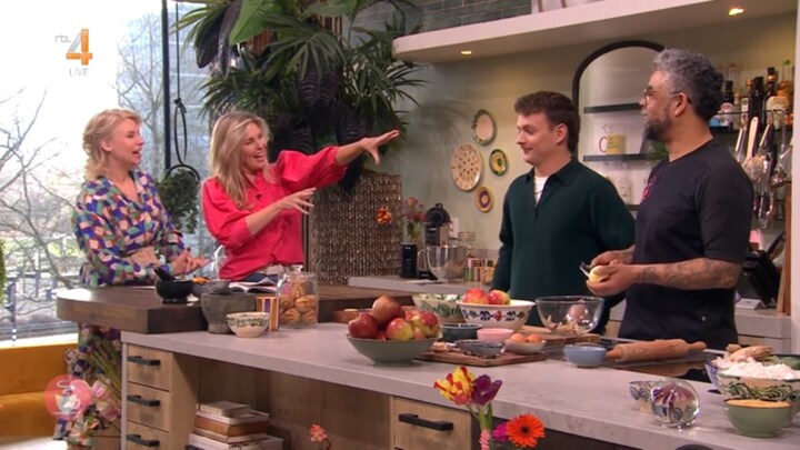 De mol en fitboy London in onze keuken