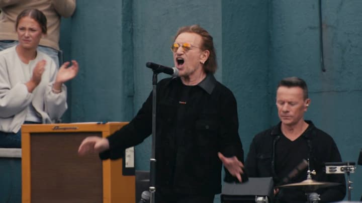 Van Beautiful Day tot With Or Without You: U2 ziet Abraham 