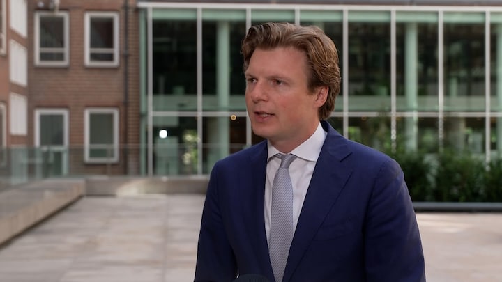 Defensieminister Brekelmans over dode bij voedseldropping Gaza: 'We kijken of het door Nederland komt'