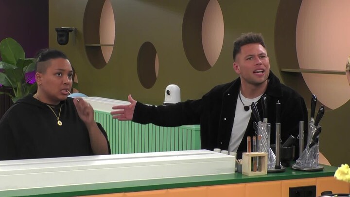 Danny geïrriteerd: 'Deze coin blijft in mijn coinhouder'