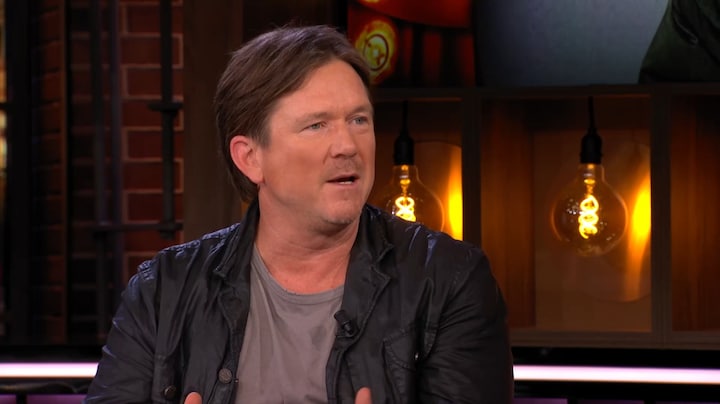 Johnny de Mol gaat weer het theater in  met zeer persoonlijke show 
