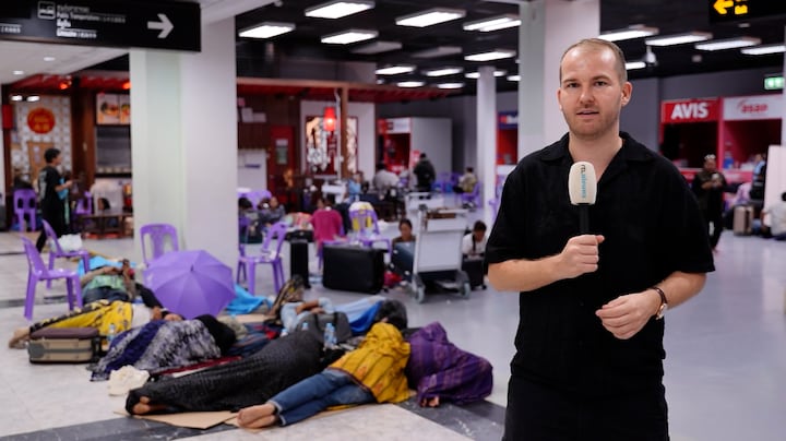 Reizigers vast op Thais vliegveld door overstromingen: 'Maak me grote zorgen'