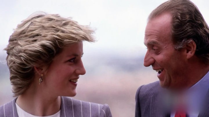 Spaanse oud-koning Juan Carlos ontkent 1 van 7000 affaires in boek